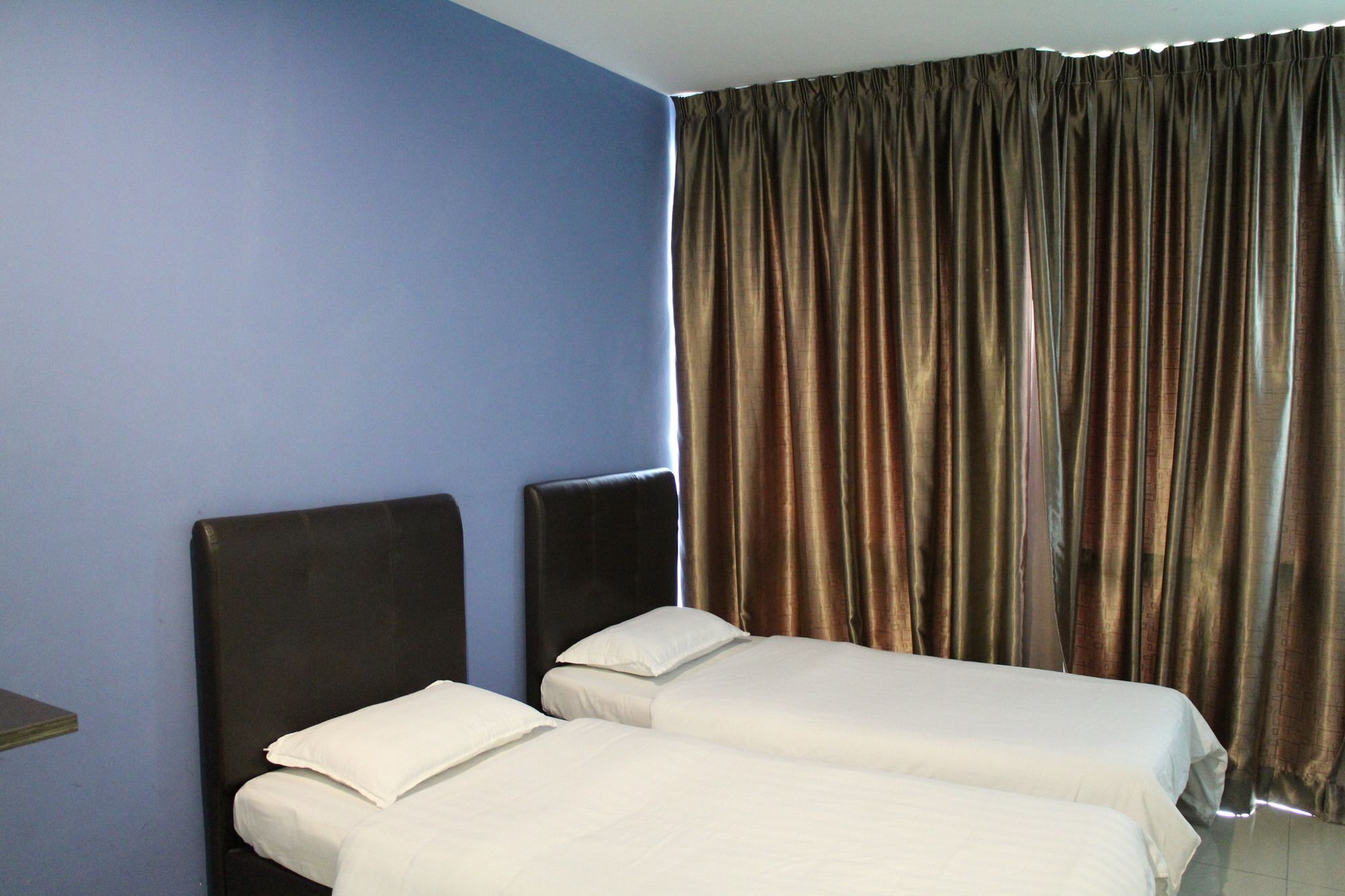 De Jaya Hotel Петалинг-Джая Экстерьер фото