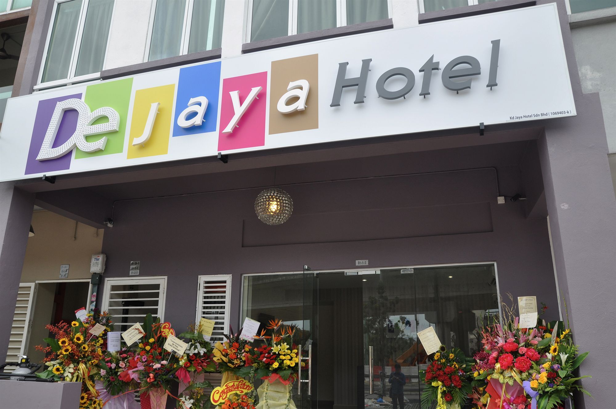 De Jaya Hotel Петалинг-Джая Экстерьер фото